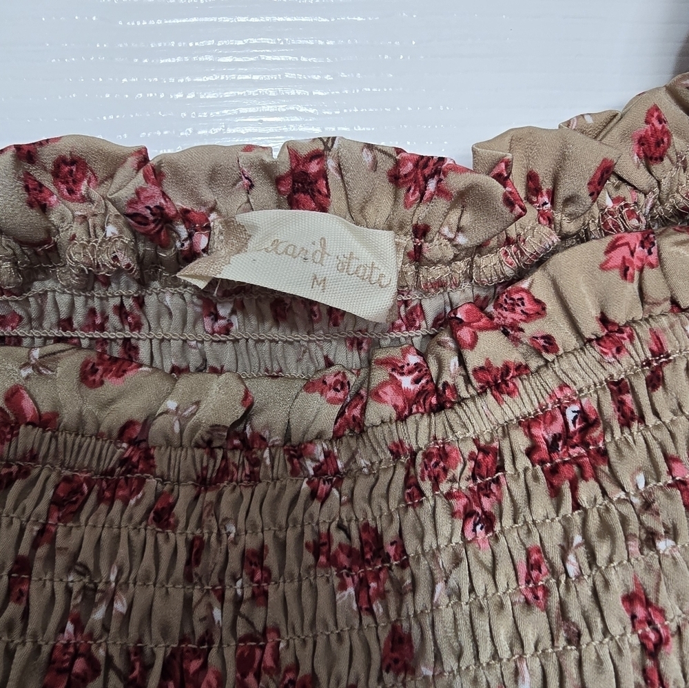 Altar'd State Rose Taupe Floral Print Smocked Long Sleeve Top NEW - Picture 5 of 8